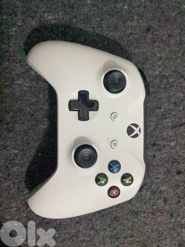 Xbox one controller for sale 1
