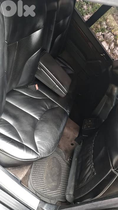 Mercedes-Benz S-Class 1992