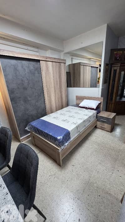 غرفة نوم مفرد  full bedroom