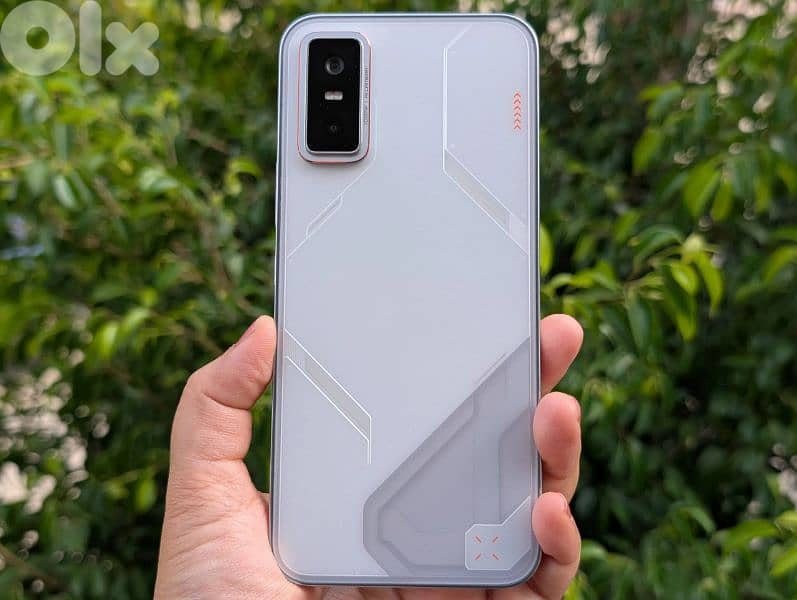 INFINIX GT 30 PRO 5G 1