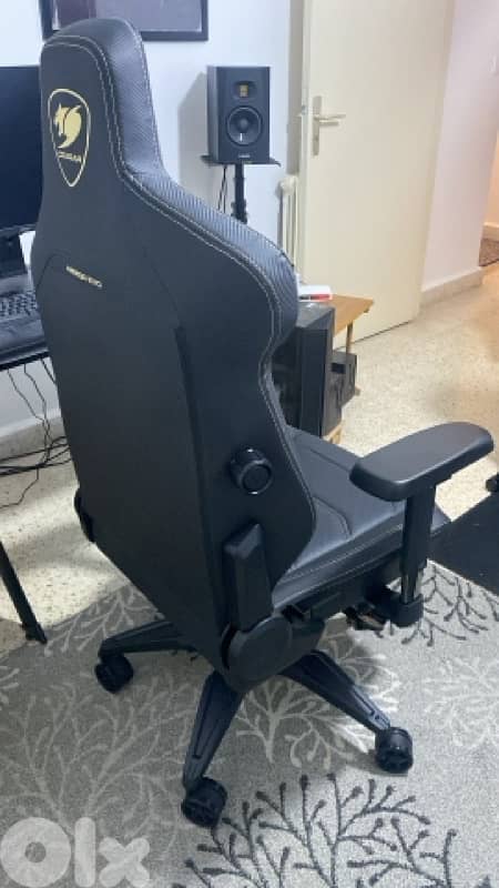 Brand New Cougar Armor Evo Royal Gaming Chair Black 1