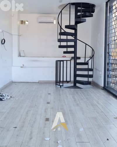 147 SQM Shop Is Ideally Located In Jdaide