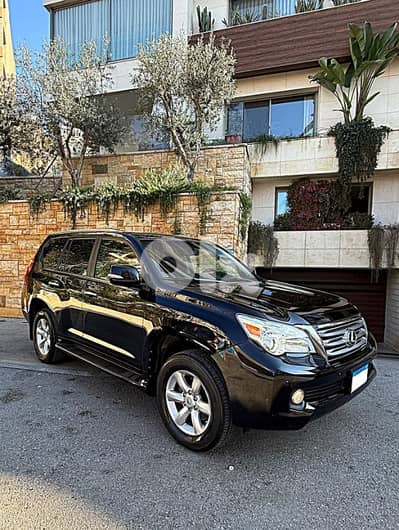 Lexus GX-Series 2011