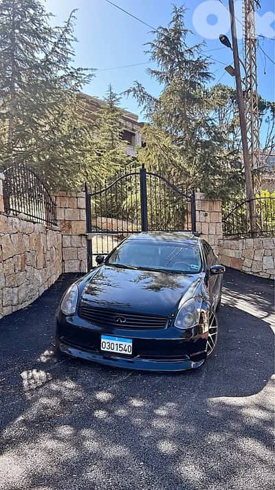 Infiniti G35  2003
