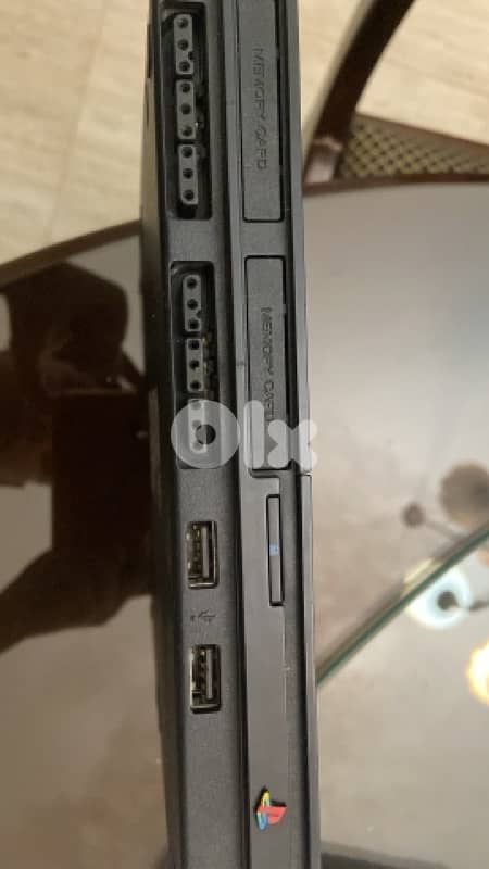 ps2 with all cables original with one controller 2