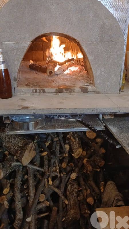 Wood fired oven 4