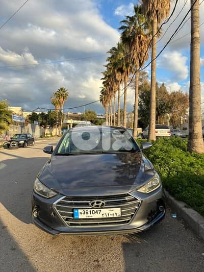 Hyundai Elantra 2017