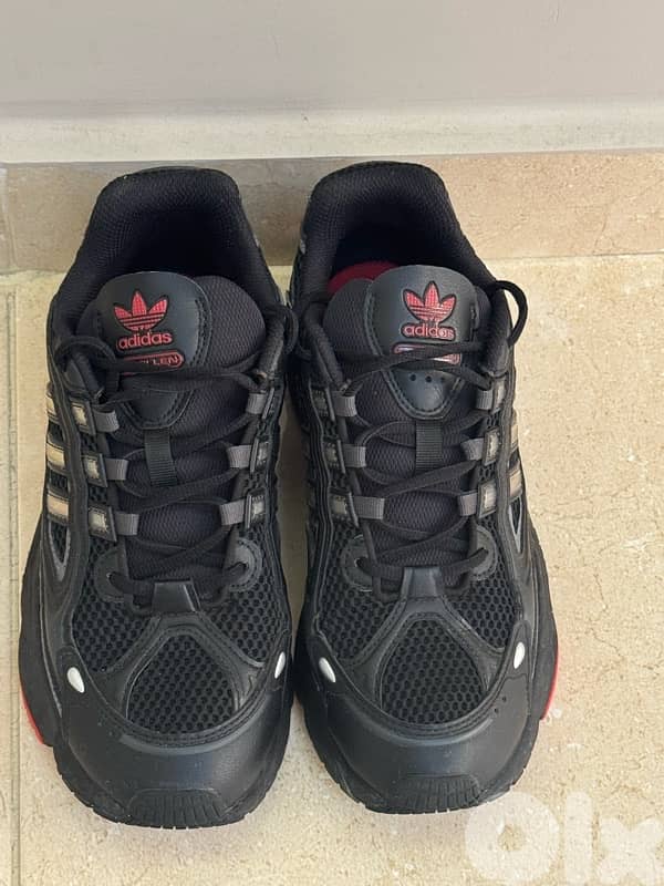 Adidas ozmillen black -9us-like new 1
