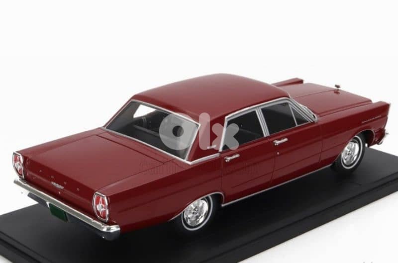 Ford Galaxy 500 (1964) diecast car model 1;24 2
