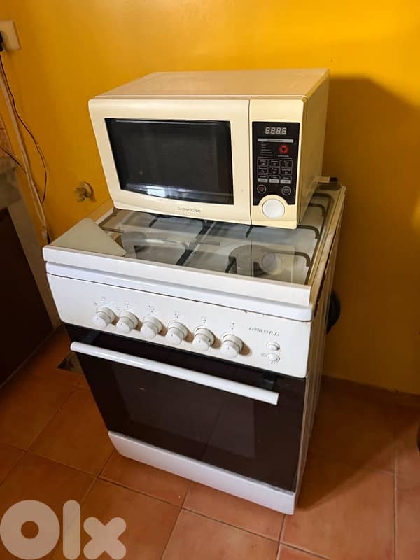 refrigerator and oven for sale 3