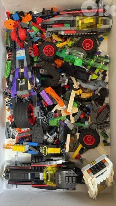 bunch of legos dc alll retired