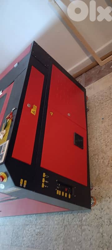 co2 laser cutter engraver 150 watt 140 cm 100 cm up and down 4