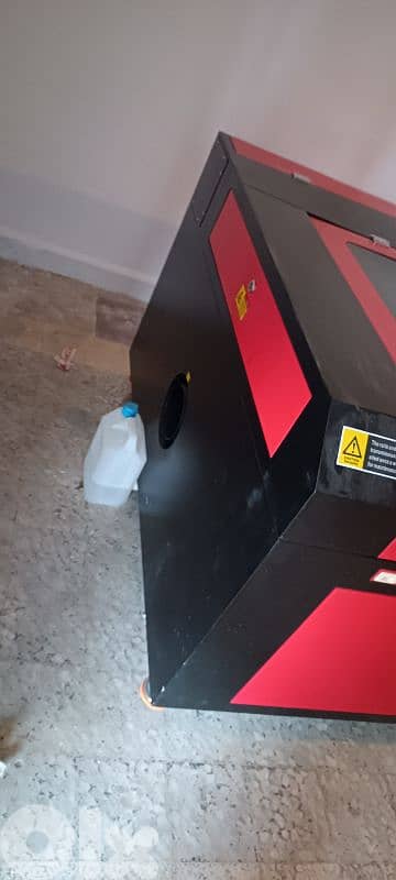 co2 laser cutter engraver 150 watt 140 cm 100 cm up and down 6