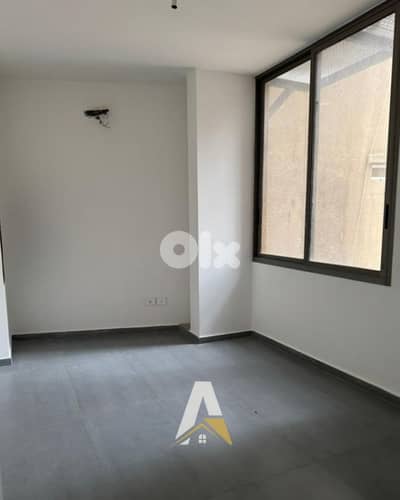 135 SQM Modern Office In Jdaide