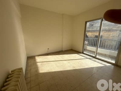 6 MONTHS | ACHRAFIEH | 3 BEDROOMS | UNFURNISHED  , (180SQ) , (ACR-517)