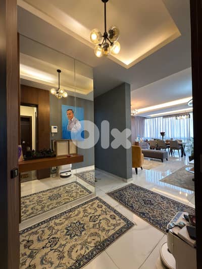 Apartment For Sale in Hazmieh - شقة للبيع في الحازمية