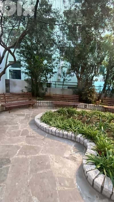 Commercial ground floor for fashion design  art gallery workshop