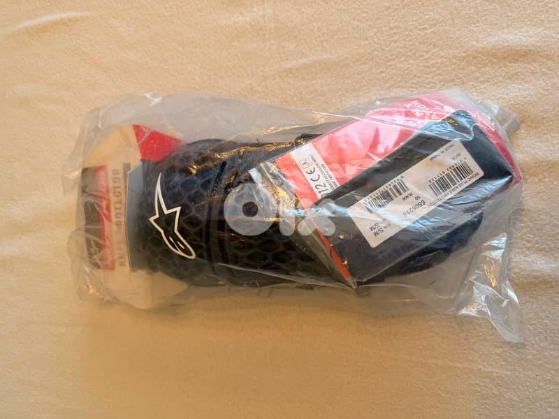 Brand New Alpinestars Bionic Plus Knee Protectors - Size S/M 2