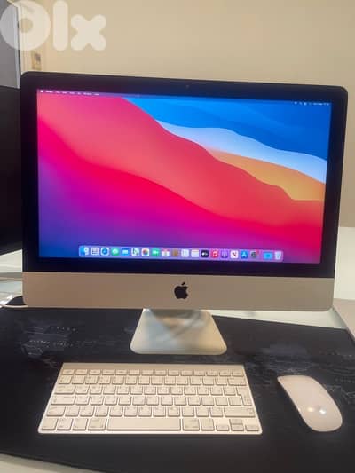 Apple iMac 21.5” (2014) – Includes Apple Keyboard & Mouse