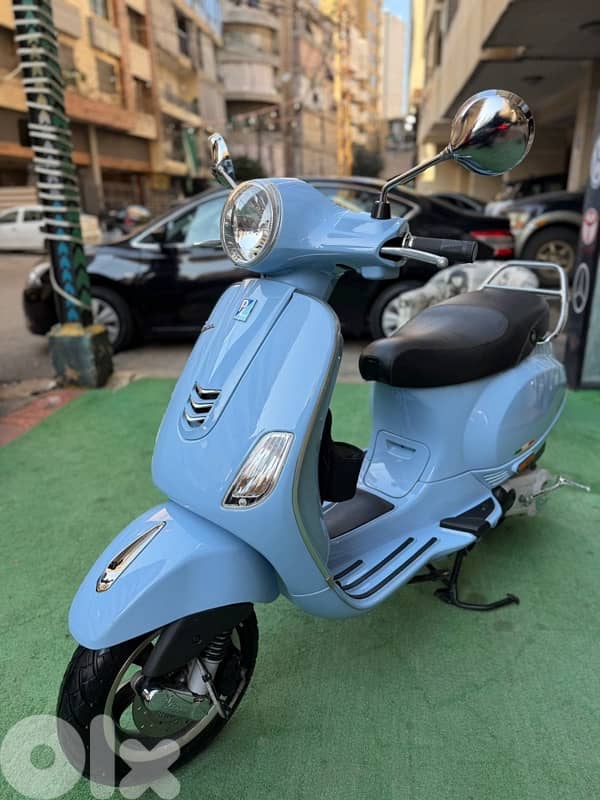 vespa vxl 150 cc 1300$ 4