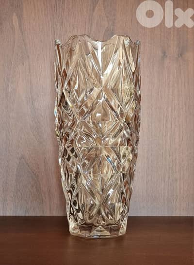 Fine Glass Vase
