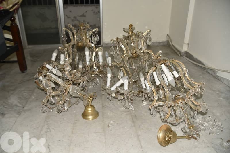 crystal  4 piece for sale  bi de3e l safar 5