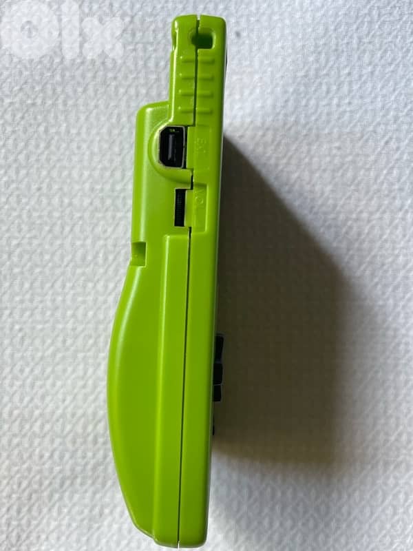 GAMEBOY Color Kiwi 3