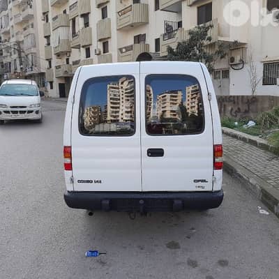 أوبل موكا 1996