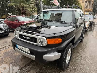 Toyota FJ Cruiser 2010