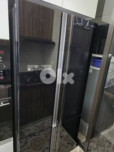 Hitachi refrigerator / very good condition