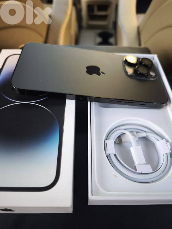 IPhone 14 Pro Max 256 Like New 3