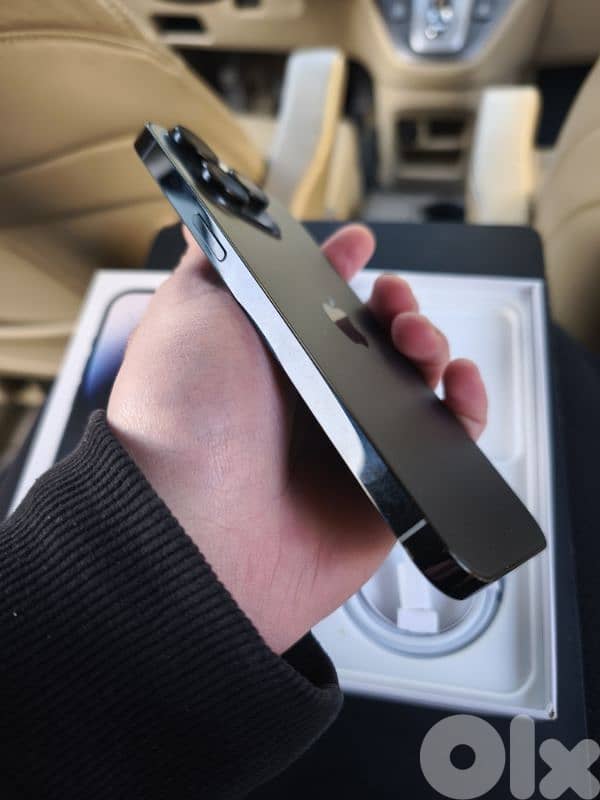 IPhone 14 Pro Max 256 Like New 4