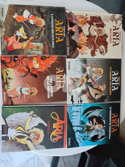 45 livres bandes dessinées en excellent etat