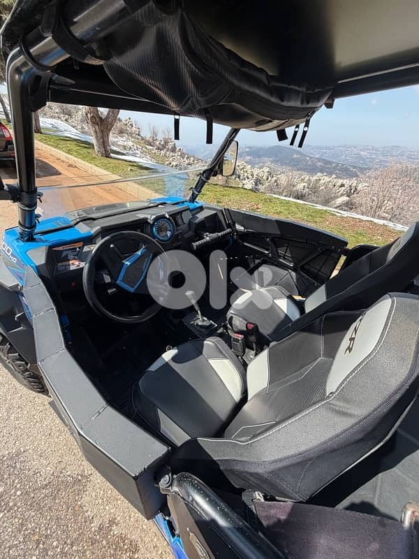 Polaris rzr xp4 1000 4
