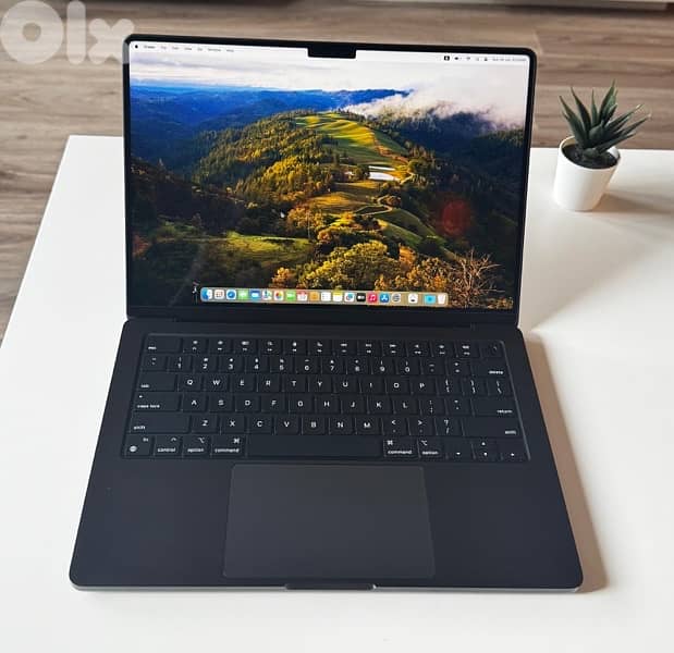 macbook pro m3 pro 3