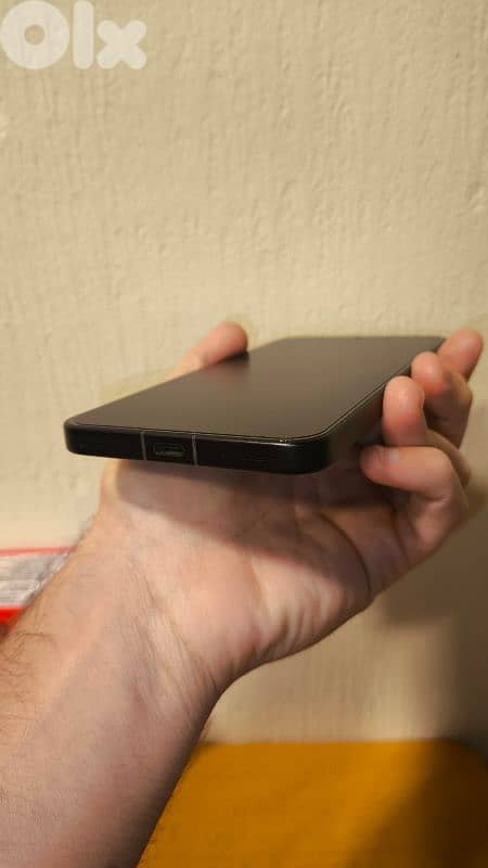 OnePlus 15R 12/512 4