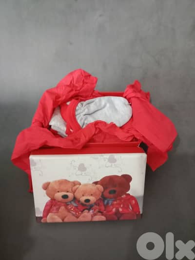 Red Bear Baby Gift Box