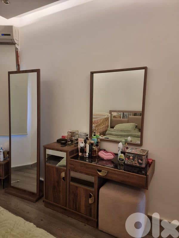 households  items in a great  condition 8