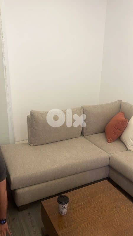 households  items in a great  condition 11