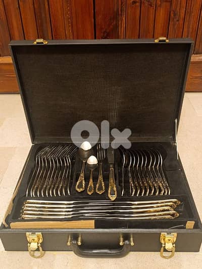 vintage gold plated cutlery 70 pieces