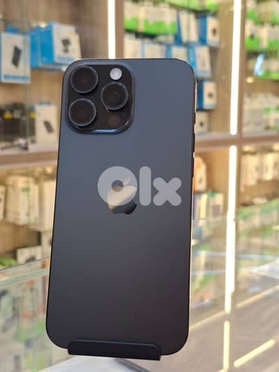 Used 16 pro max 256 gb 592 cycle black