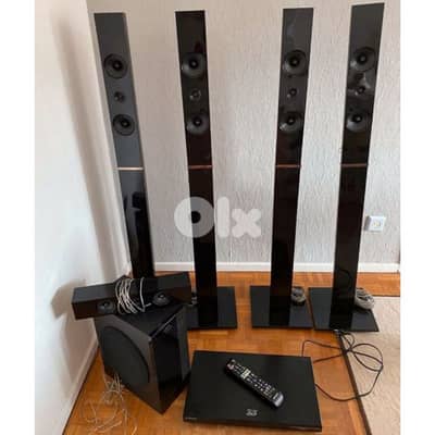 Samsung HT-E5550 5.1 3D Blu-ray Home Theater System