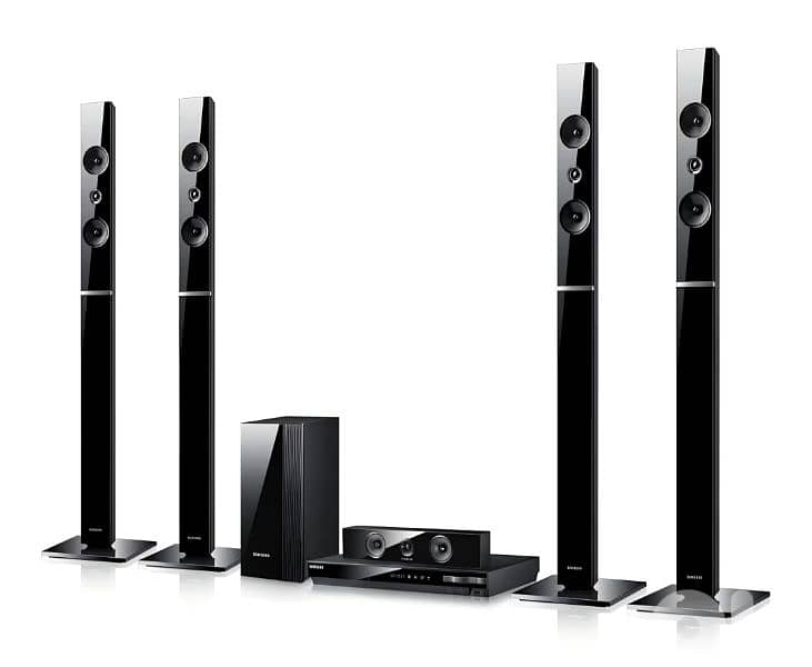 Samsung HT-E5550 5.1 3D Blu-ray Home Theater System 1