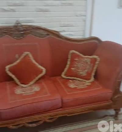 صالون 6قطع مع طاوله