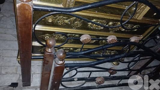 تختين فورفوجيه  مكنين