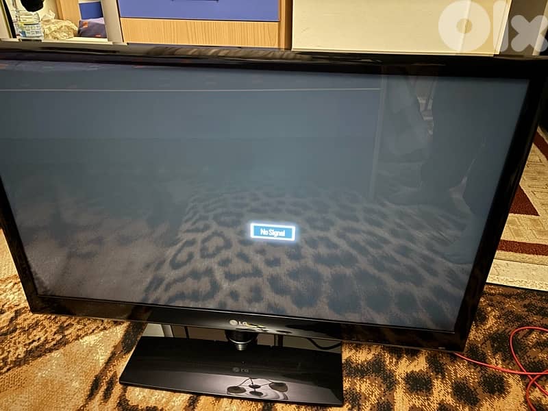 LG PLASMA 42” 5