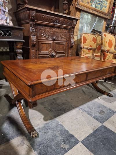 طاولة صالون وسط ريجنسي انجليزي قديم مميزة ناعمة