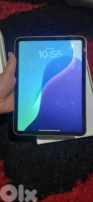 ipad 10th generation 64gb with pen and caver 2