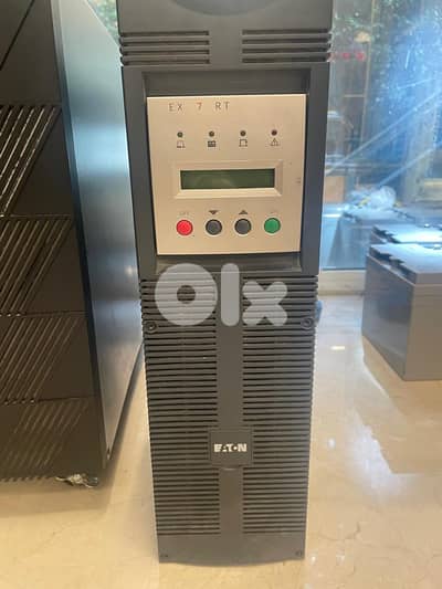 Eaton online ups 7kva with 20 x 12V 20ah battery 8 pieces. Used only 6