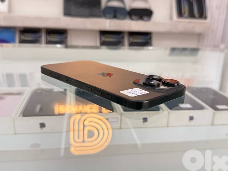 Available iPhone 16 Pro Max 512Gb  Clean Condition Black On Screen 2